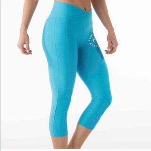 Alphalete blue leggings